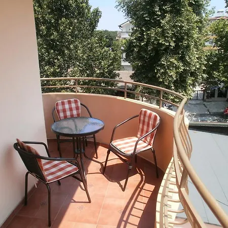 Europa Πανσιόν Kiten (Burgas)